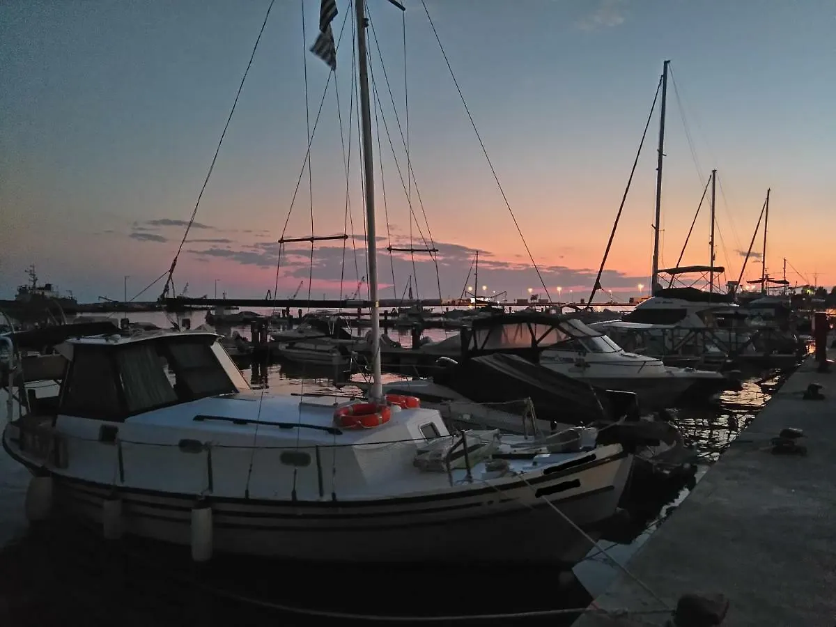 Marina'S Apartment Νέα Μουδανιά 0*,